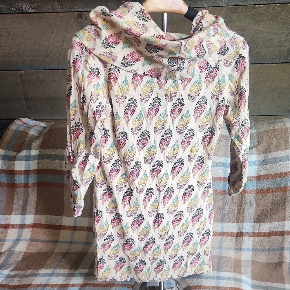 Effie's Heart Cream and Multicolor Leaf Print Top - Picture 5 of 7
